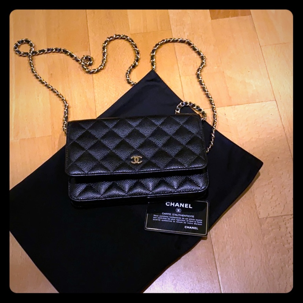Chanel caviar wallet on chain